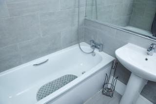 2 Bed Apartment with all amenities - 1