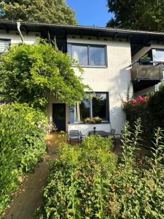 Fewo A am Theater mit Terrasse und Balkon - Stralsund - 1