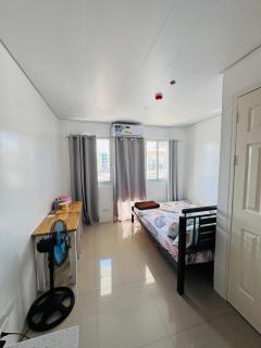 studio condo in urdaneta - 4