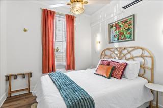 Vivian Suite A Beach! Fire Pit! Downtown! - Biloxi - 8
