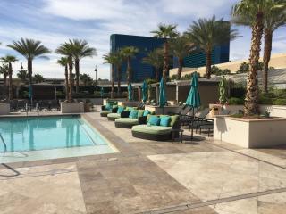 Luxury Suites International at The Signature - Las Vegas - 3