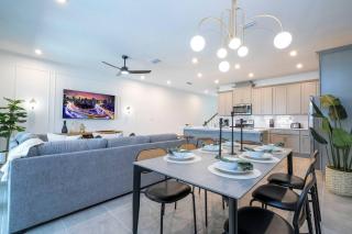 Stylish & Clean Home Free ResortAccess 2364 - 2