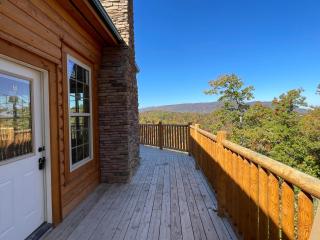 Can't Bear to Leave - Indoor Pool - Sevierville - 4