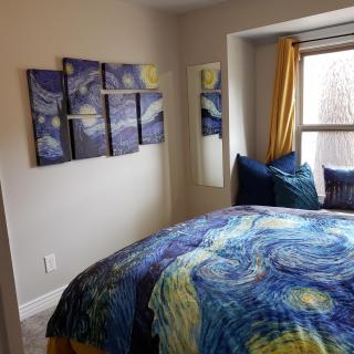 Van Gogh Get HIGH Tiny Home - 2