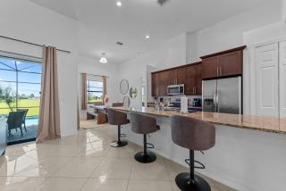 Gulfstream Vacation Home - Cape Coral - 3