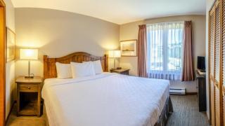 Cahilty Lodge - Sun Peaks - 7