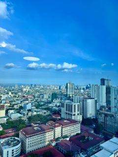 Cozy 1BR Condo in Manila Near US Embassy and Robinsons Place Manila - Manila - 1