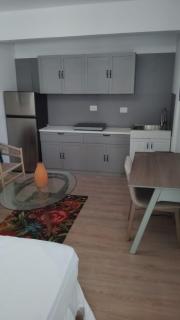 Escape to our Charming Beach Cottage, - Hallandale Beach - 0