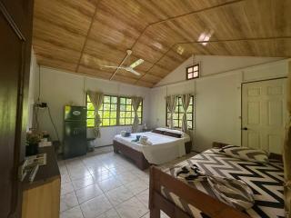 Susan Bungalow #4 - 3