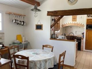 Maison Confortable Noirmoutier pour 6 Pers, Jardin Clôturé - FR-1-823-11 - 1