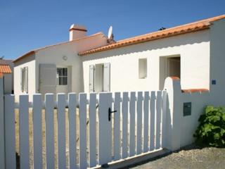 Maison à L'Épine, proche Plage & Commerces, 4/6 Pers. - FR-1-823-44 - 0