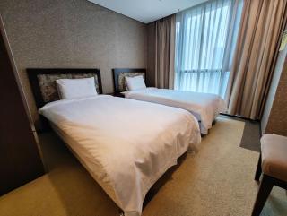 W Residence Hotel Centum City - Busan - 4