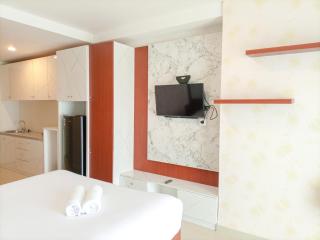 Elegant and MInimalist Studio at Mataram City Apartment By Travelio - Kejayan - 6