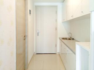 Elegant and MInimalist Studio at Mataram City Apartment By Travelio - Kejayan - 1