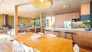 Fantastic Waterfront Beach House - Pretty Beach - 6