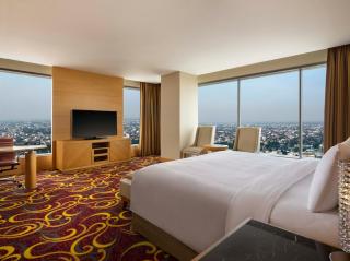 JW Marriott Hotel Medan - Medan - 3