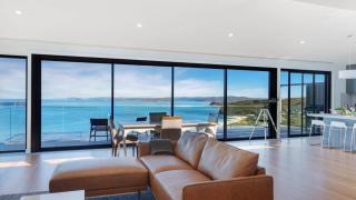 Spectacular Ocean Views - Linen & Wifi Included - Killcare - 6