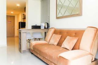 Nice and Comfort 2BR Apartment at Meikarta By Travelio - Bekasi - 2