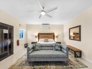 Hospitality Expert BTS 3 - Pool Beach & Bar - 4