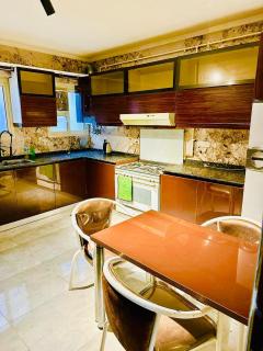 المهندسين شارع ايران - Il Cairo - 5