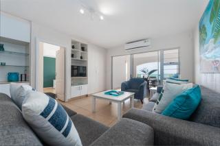 4 Skiathos-family holiday home with breaker views - Ballito - 9