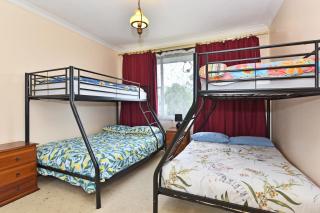 Coal d' Vine Entertainer - Cessnock NSW - 2