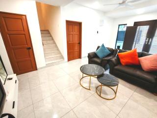 Soga Homestay 6B4B 20pax - Batu Pahat - 9
