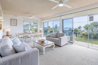 The Helm 2 Stunning waterfront unit with Air Conditioning - Nelson Bay - 6