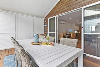 Coral Coast at Caves Beach Villas - Caves Beach - 7