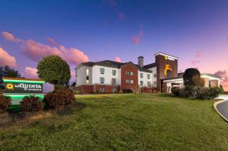 La Quinta by Wyndham Loudon - Loudon - 4