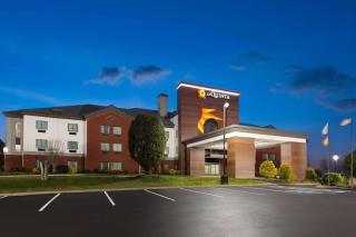 La Quinta by Wyndham Loudon - Loudon - 2