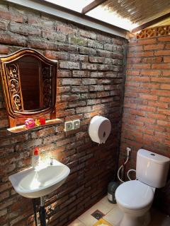 Ketewel Bed and Breakfast Kshanti Room - Ketewel - 7