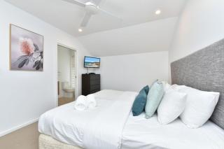 Saltwood Retreat at Caves Beach Villas - Caves Beach - 1
