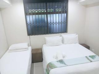 7 Marine Terraces - Durban - 5