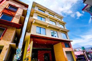 The Vaikunth Mcleodganj #centrally heated & air cooled #scenic mountain view #big parking #on mall road #top rated #most awarded #premium rooms #bar #terrace #lift #property of the year - McLeod Ganj - 2