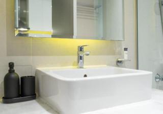 Bespoke Holiday Homes - Luxurious Studio in Damac Maison Prive - 2