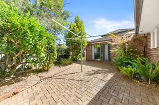 Lovely 4 Bedroom House in Seaford - 8