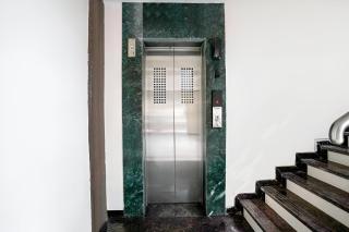 Stay Retreats At Welcome Apartment Nr Andheri - 9