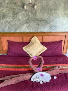 Lanta natural hut garden - 4