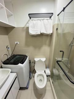 M&M Condostay at Shore 2 Residences Tower 3 - Manila - 1