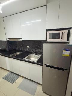 M&M Condostay at Shore 2 Residences Tower 3 - Manila - 2
