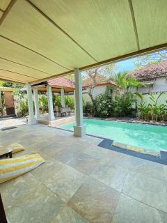 One Bedroom Private Pool Classic Villa - Kuta - 8