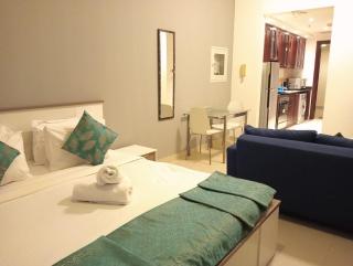 Hala Holiday Homes - Al Hamra Village, RAK - Ras al Khaimah - 6