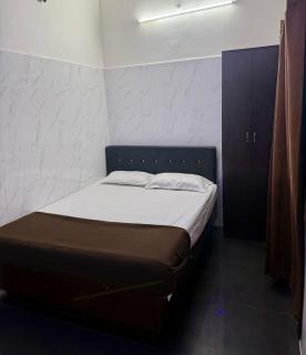 SK Residence (Located 10 Meter from Nagore Dargah Main Entrance) - Nāgore - 8