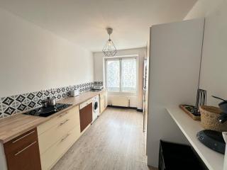 S Albert poulain T3 tout équipé proche Charleville - 3