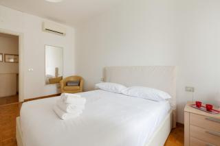 M1 Lima Roomy Apartment with Balconies - Milan - 8