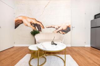 L'Antique Plaza, Appartement atypique et unique avec balnéo, proche centre et plage - 4