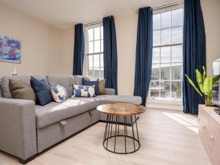 Pass the Keys Brand New Liverpool Apartment Fantastic Location - Liverpool - 0