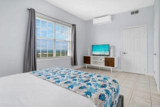 Penthouse Breathtaking Views Outdoor Terrace - The Bight Settlements - 6