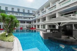 Radisson RED Phuket Patong Beach - Patong - 9